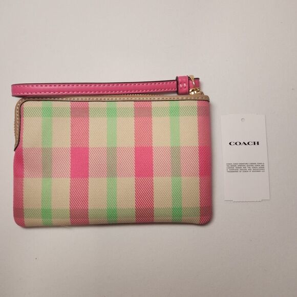 NWT Coach CBP18 Corner Zip Wristlet With Plaid IM/Pink Multi Gold Hardware - Picture 2 of 6